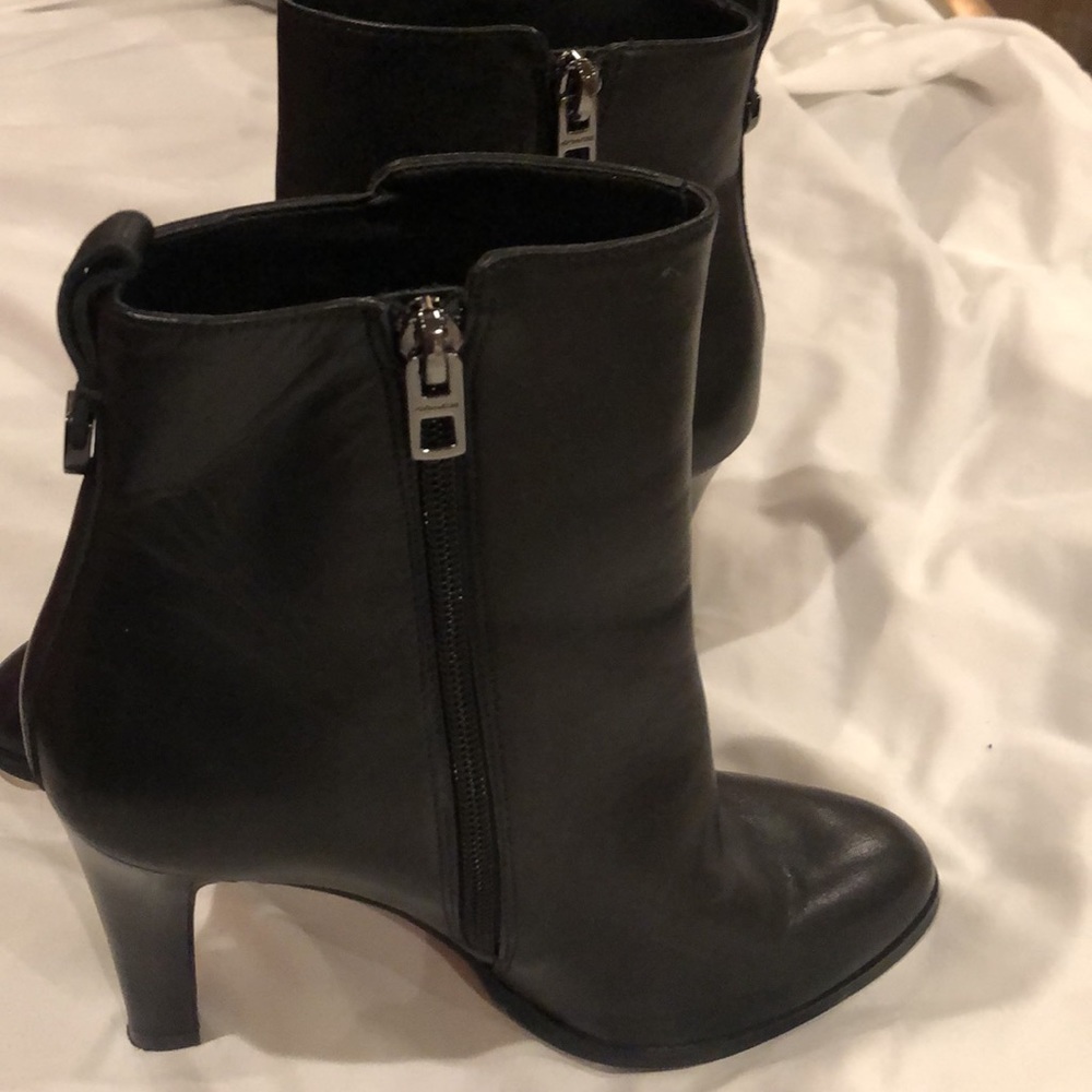 Coach black zippered bootie - Picture 5 of 5